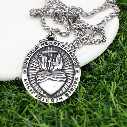 Collana con ciondolo croce